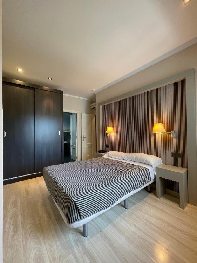 Ferienwohnung Apartamento Con Piscina Y Parking Valencia Exterior foto